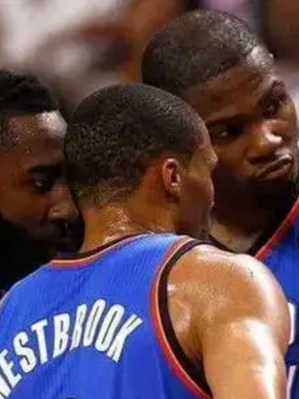 塔图姆连续三场比赛得分超过表现优异，独行侠不断突破！引发球迷热议的简单介绍